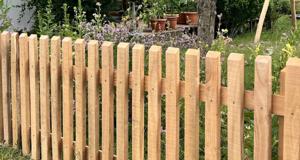 Zaunlatte Robinie 80cm sägerau