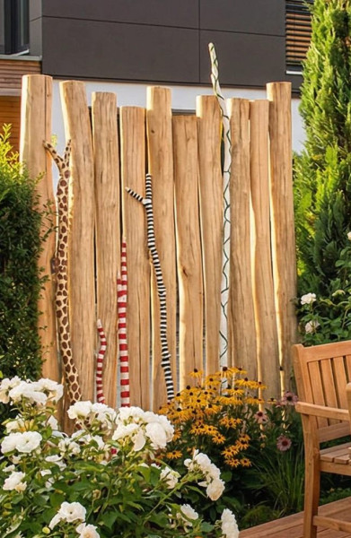 Robinienstämme naturkrumm & geschliffen